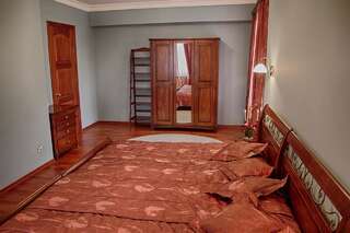 Гостевой дом Tsaghkunq Guest House Севан Улучшенный двухместный номер с 1 кроватью-2